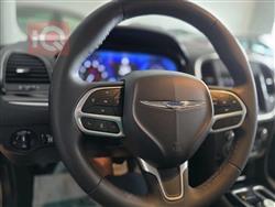 کرایسلەر 300